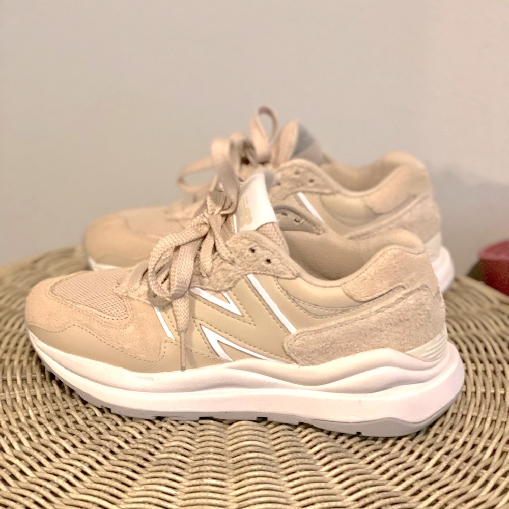 New Balance 57/40 Sneakers